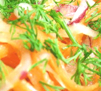 Морковный салат с яйцами и рыбой