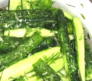 Салат из огурцов с чесноком